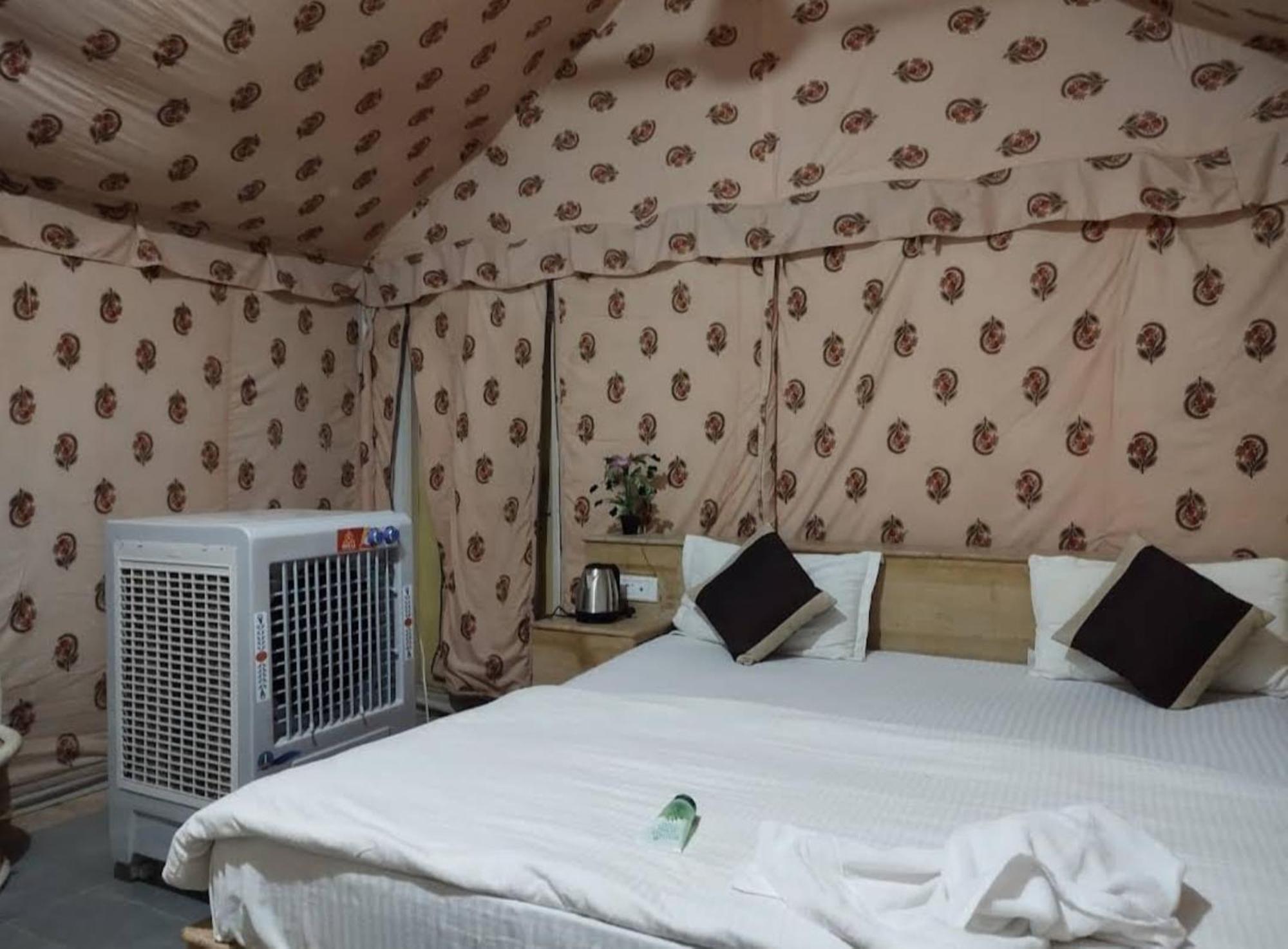 Sam Dunes Desert Luxury Camp & Resort Jaisalmer Exterior photo